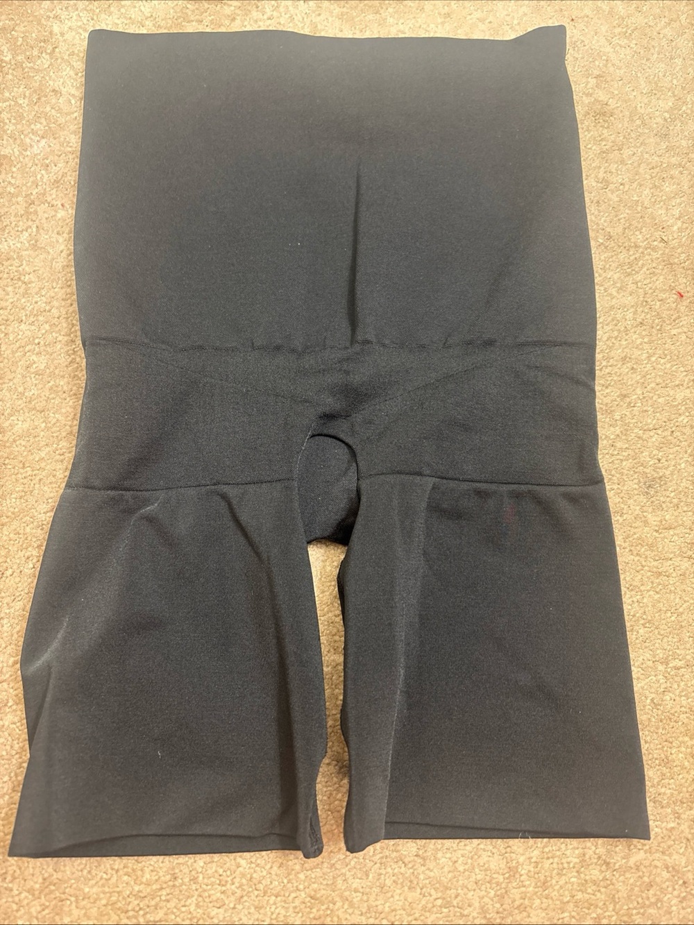 SPANX Assets Mid-Thigh Primer Lightweight Shaping Shorts size Large black EUC